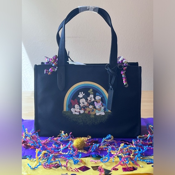 π DISNEY X COACH MICKEY MOUSE AND THE GANG CANVAS TOTE 30 π NWT π - Picture 15 of 16